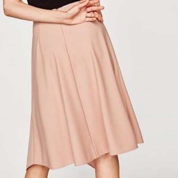NWT Zara Cape-Like Asymmetric Skirt in Beige Pink Color - Picture 3 of 10